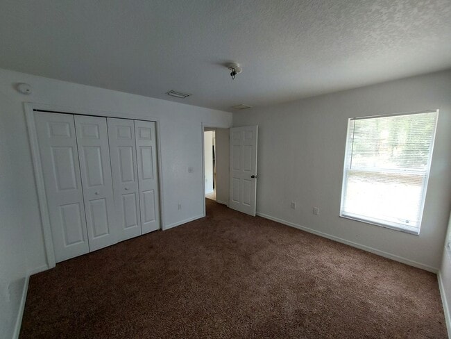 Building Photo - 8206 SW 135th Street Rd