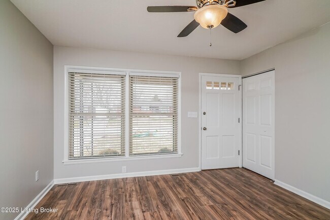 Building Photo - 7709 Mango Dr