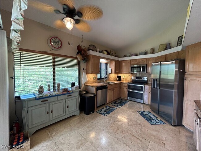Building Photo - 16540 Heron Coach Way