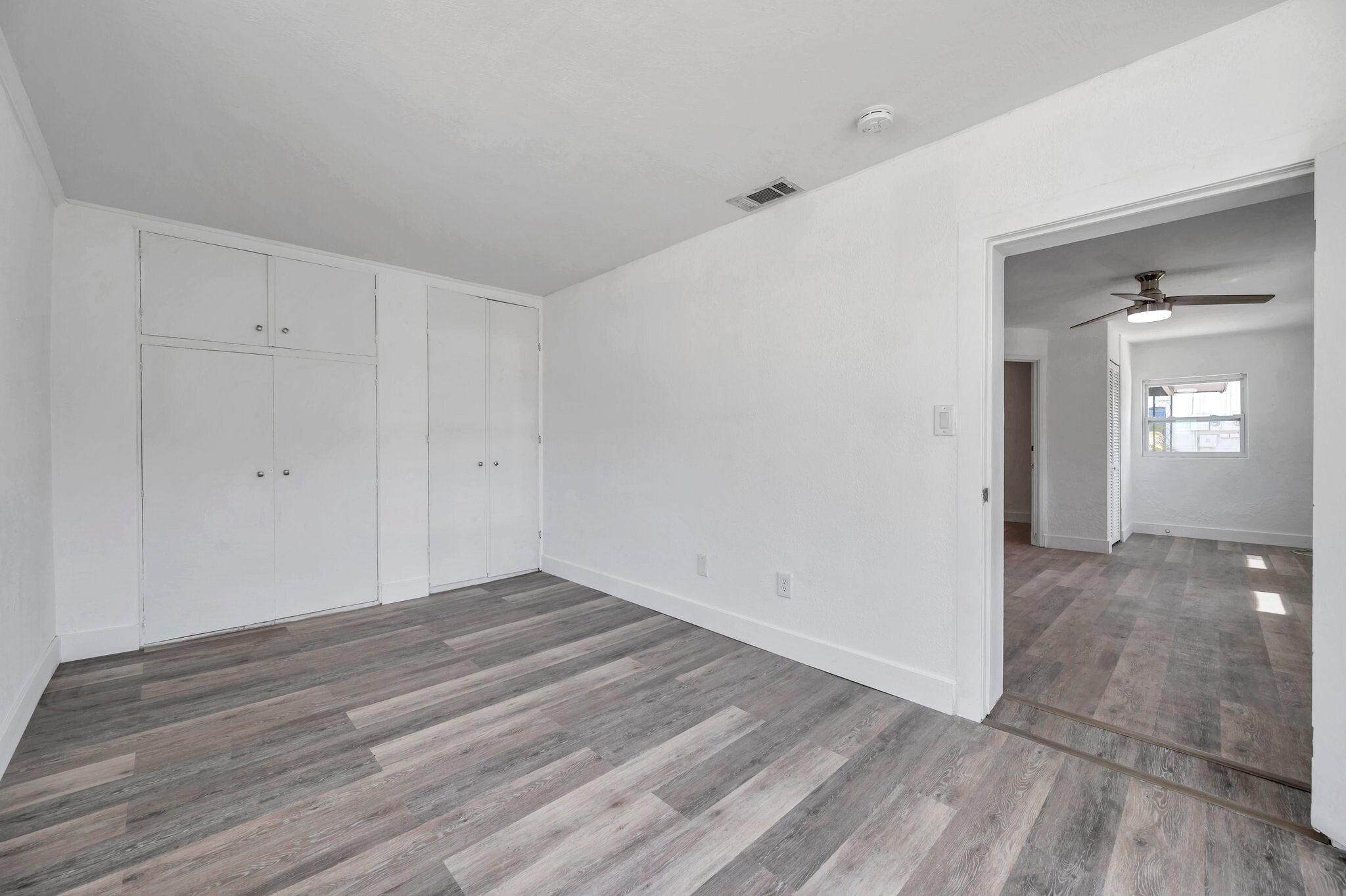 Building Photo - 921 7th St NW