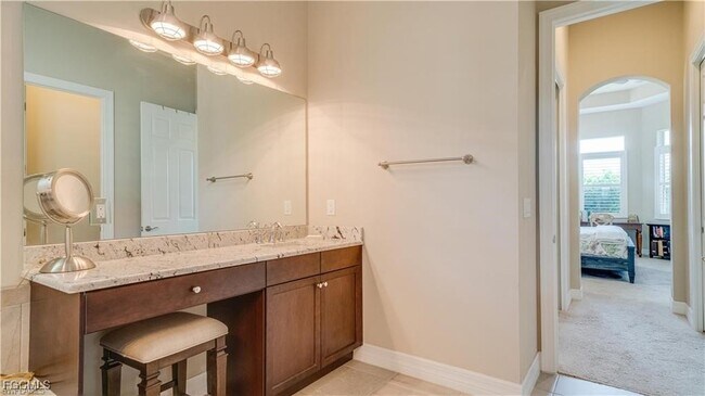 Building Photo - 13780 Willow Haven Ct