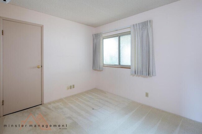 Building Photo - 92-1301-1301 Kikaha St