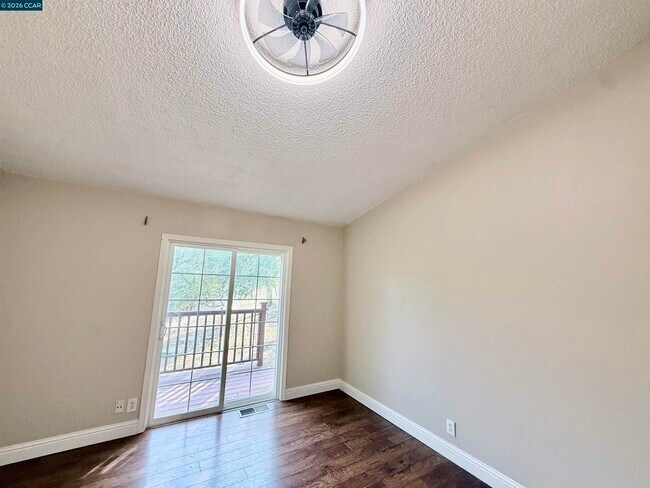Building Photo - 14630 St Croy Rd