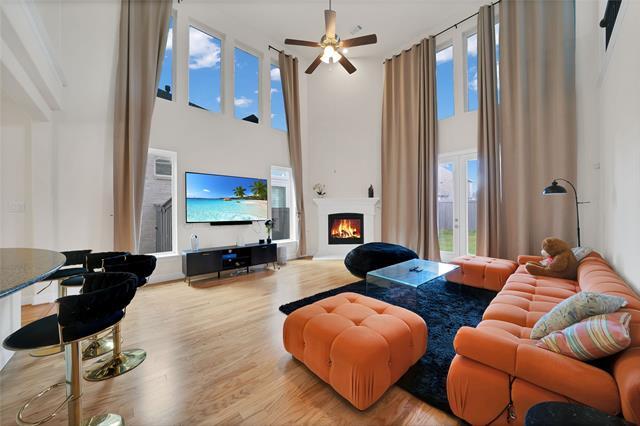 Building Photo - 7117 Prairieside Trl
