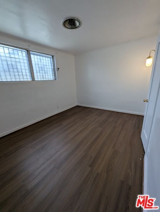 Building Photo - 640 N Poinsettia Pl