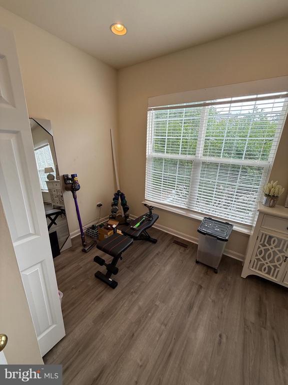 Building Photo - 9700 Kennoway Ct