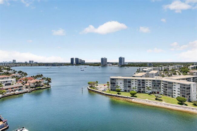 Building Photo - 1000 E Island Blvd