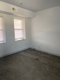 Building Photo - 400 15th Ave