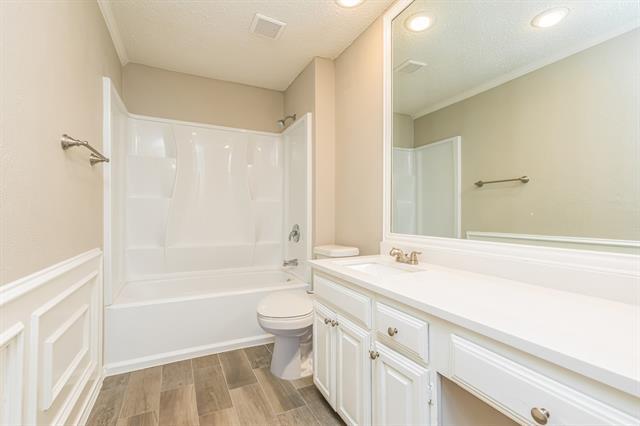 Building Photo - 1137 Wood Heights Dr