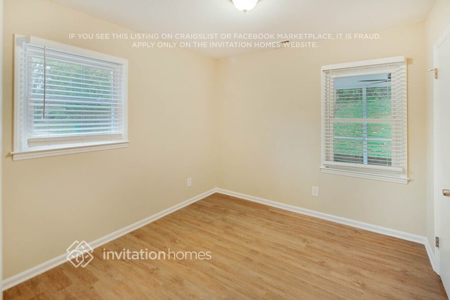Building Photo - 800 Braxfield Dr
