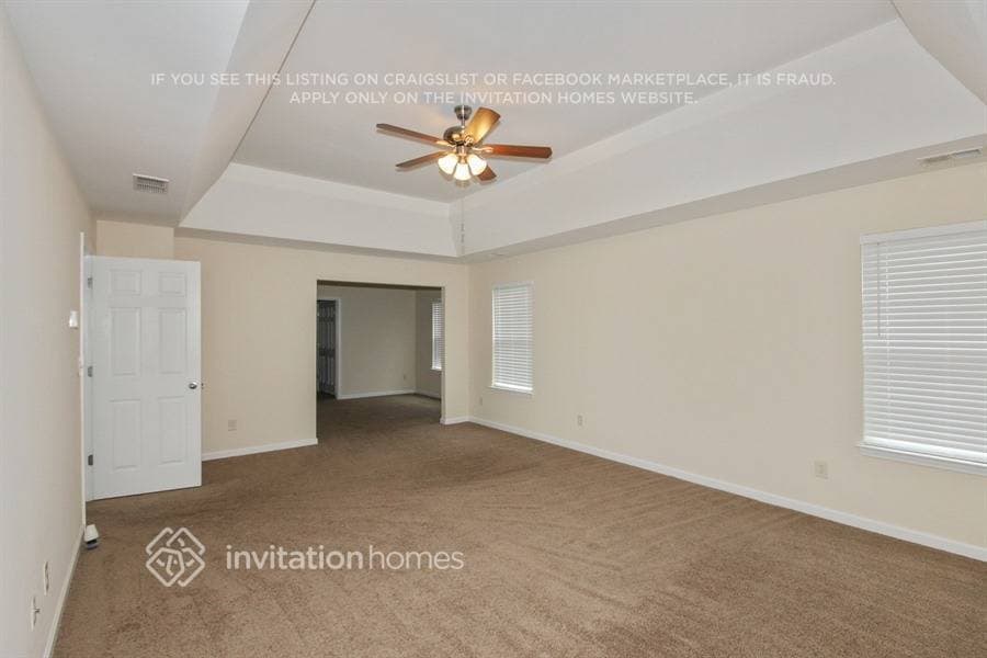Building Photo - 1592 Ewing Farm Dr