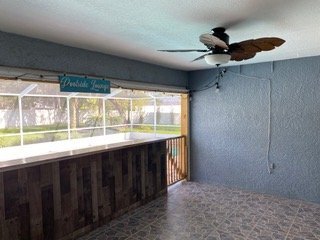 Building Photo - Large Fenced Yard!  Rainbow Woods Home For Rent