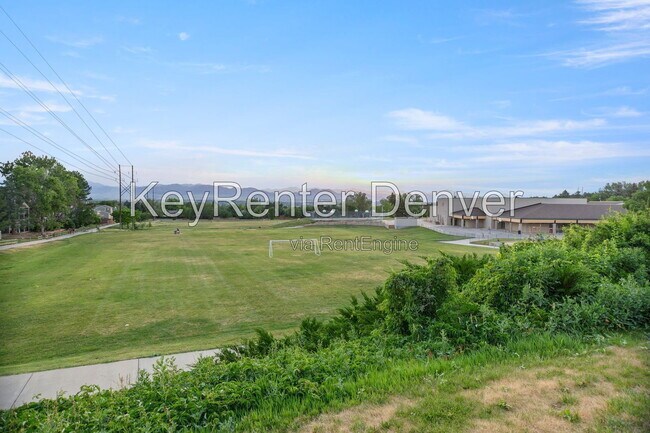 Building Photo - 3420 W 98th Pl