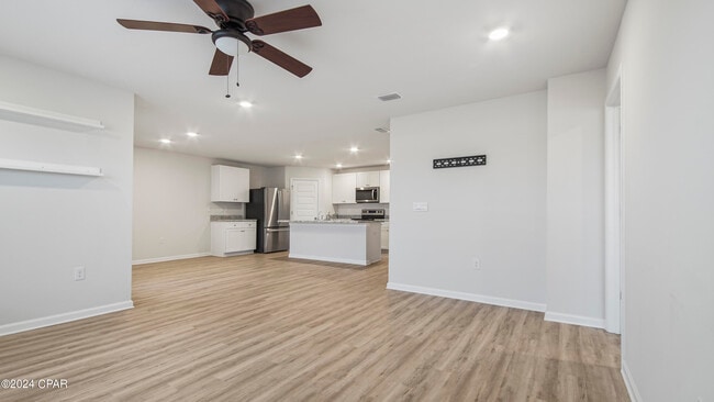 Building Photo - 5037 Rivergrass Dr