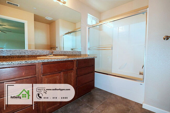 Building Photo - 671 Mission De Oro Dr