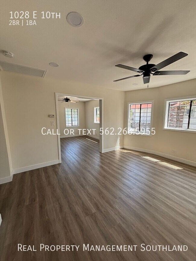 Building Photo - 1028 E 10th-