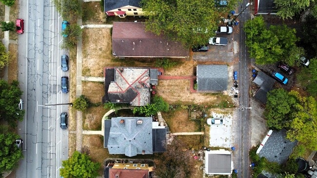 Building Photo - 2027 N 4th St