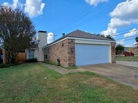 Building Photo - 300 Windermere Blvd