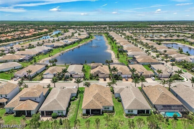 Building Photo - 28105 Captiva Shell Lp