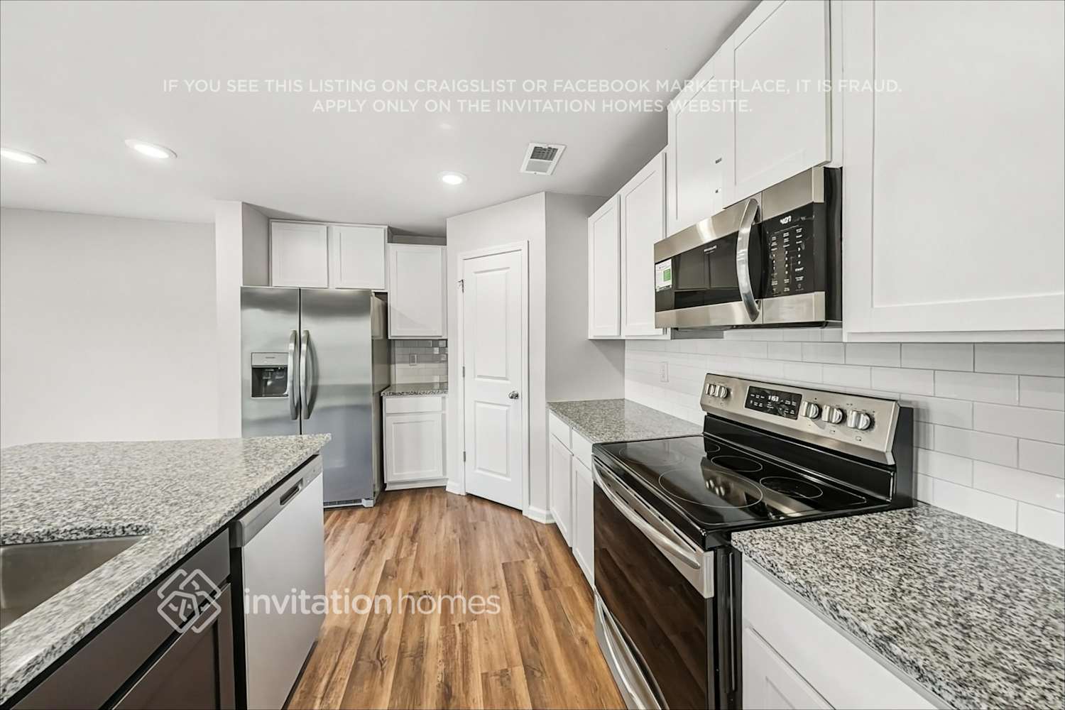 Building Photo - 1106 Woodhouse Dr