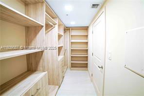 Building Photo - 400 Sunny Isles Blvd