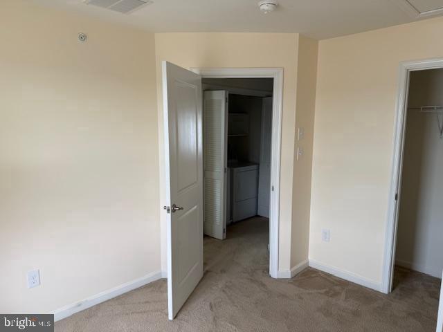 Building Photo - 611 Washington Sq