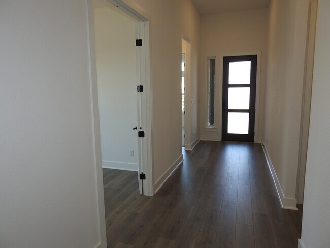 Building Photo - 189 Jackson River Lp