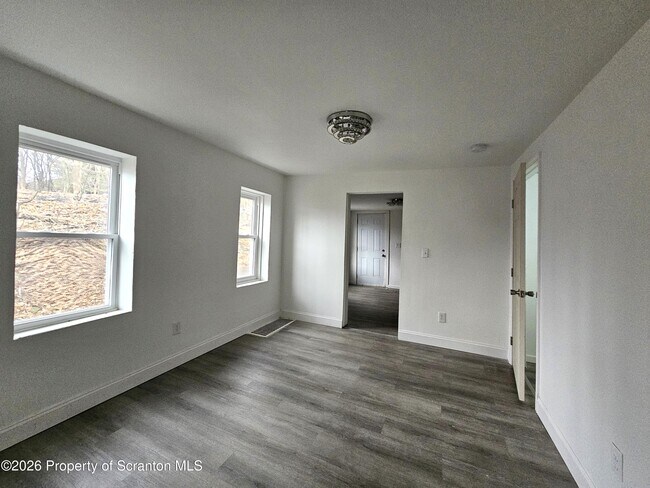 Building Photo - 1515 Brick Ave