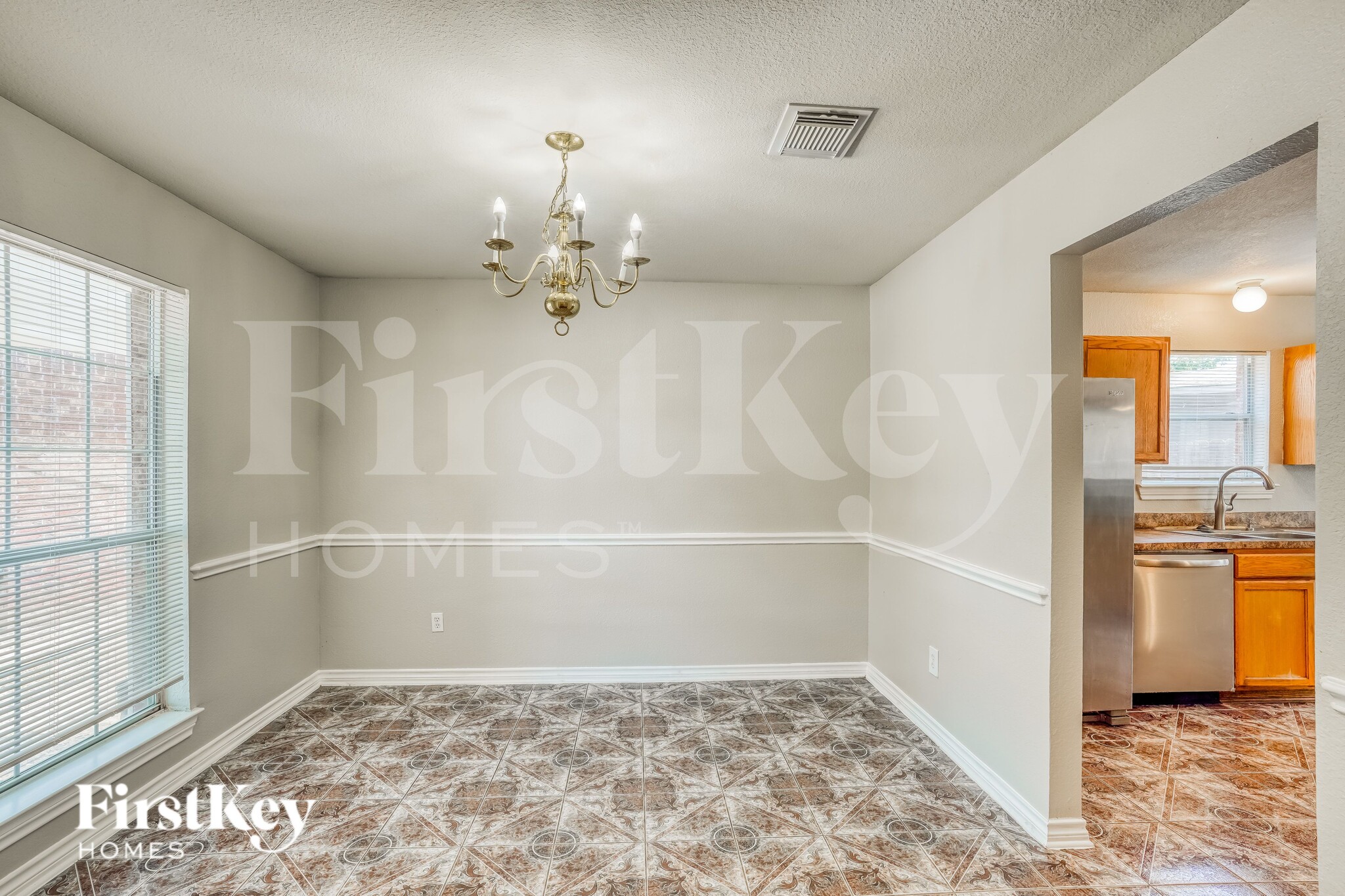 Building Photo - 9342 Bowmore Ct