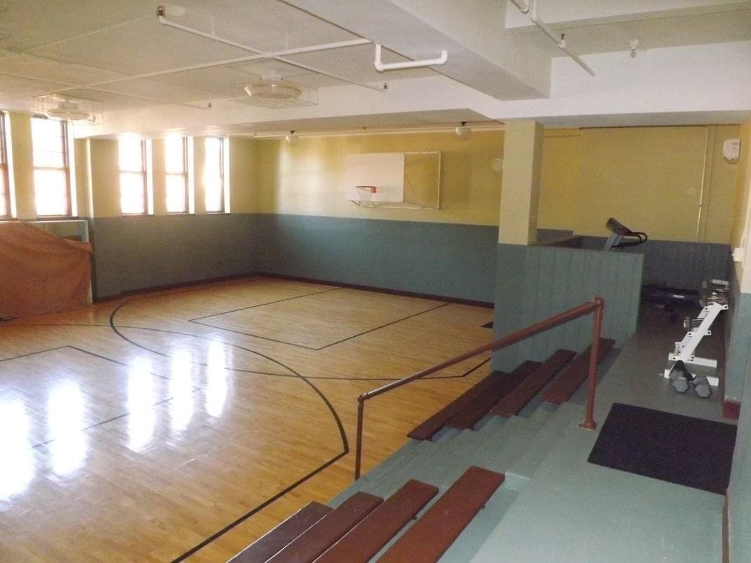 Gym - 410 W 2nd Ave