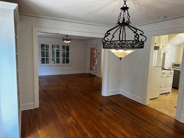 Building Photo - 2046 N Highland Ave