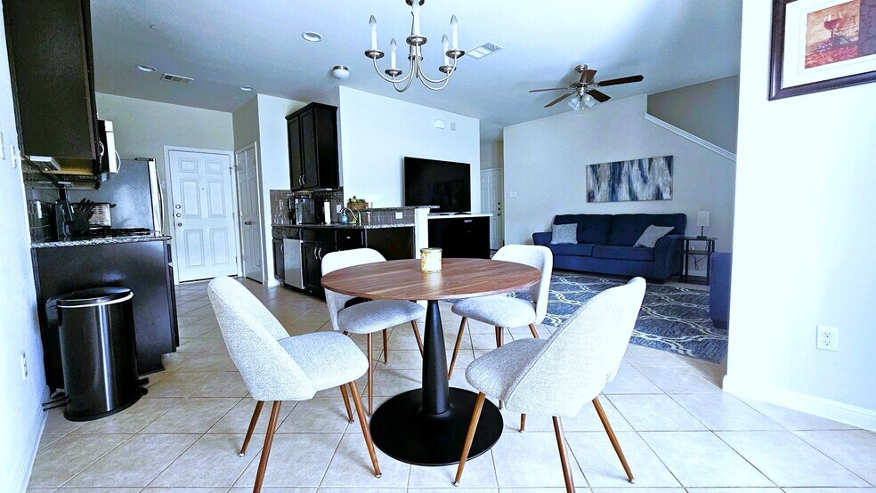 Building Photo - 1900 Little Elm Trl