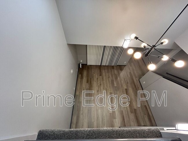 Building Photo - 1741 Ridgehaven Ct