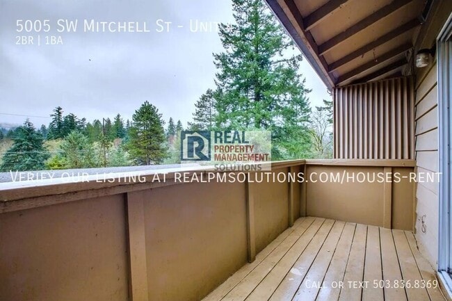 Building Photo - 5005 SW Mitchell St