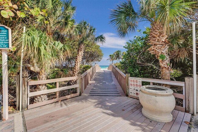 Building Photo - 1201 S Ocean Dr