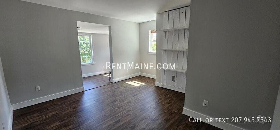 Building Photo - 206 Maine Ave