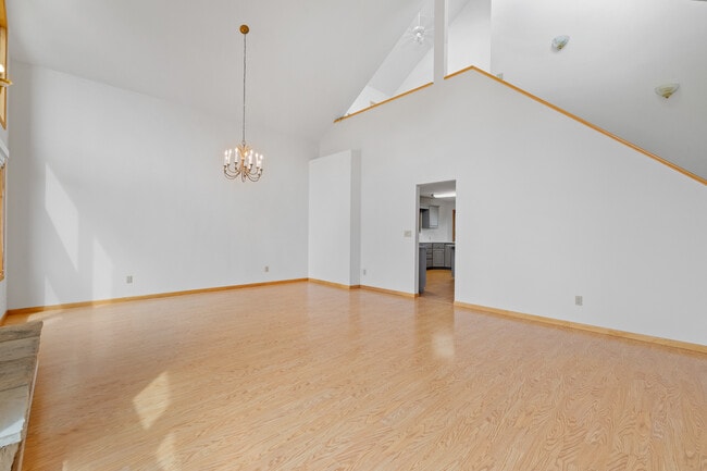 Building Photo - 1132 Enchantment Rd