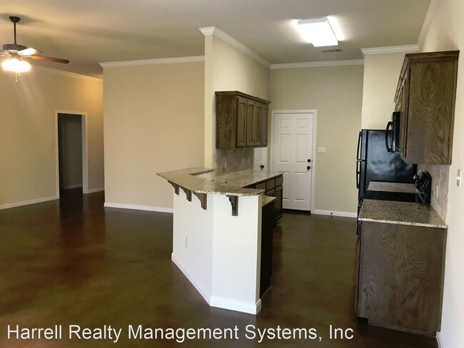 Building Photo - 3 br, 2 bath House - 602 Monticello Circle