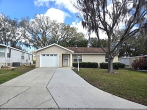 Building Photo - 739 Heathrow Ave