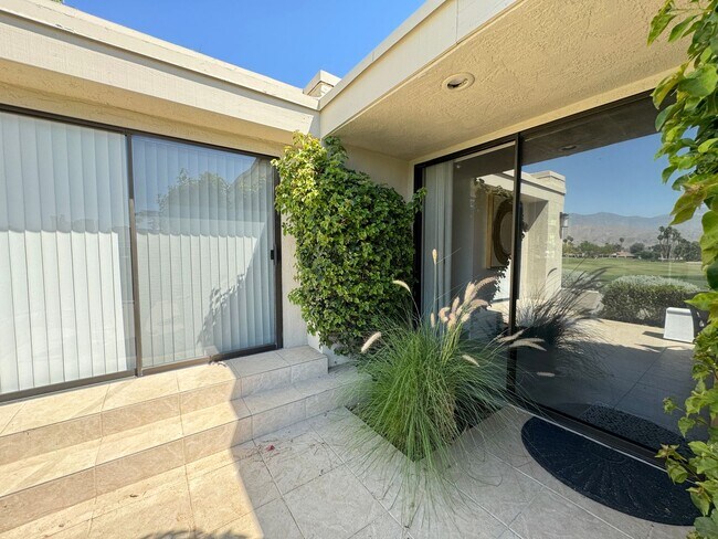 Building Photo - 34983 Mission Hills Dr