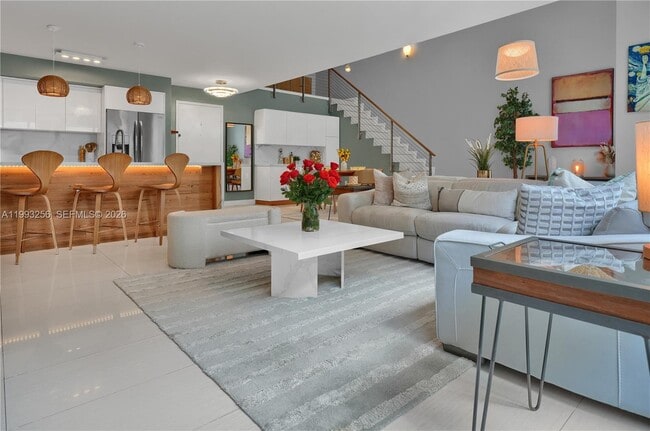 Building Photo - 1111 SW 1st Ave