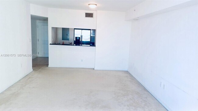 Building Photo - 600 W Las Olas Blvd