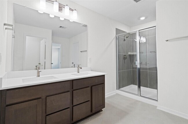 Building Photo - 6418 Kentfield Dr