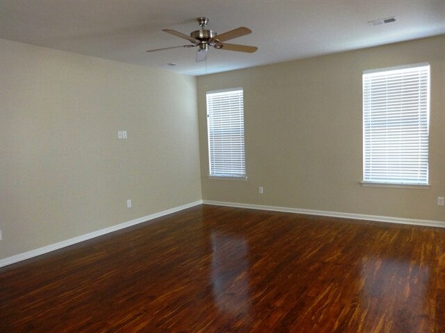 Building Photo - 179 Meadow Wood Rd
