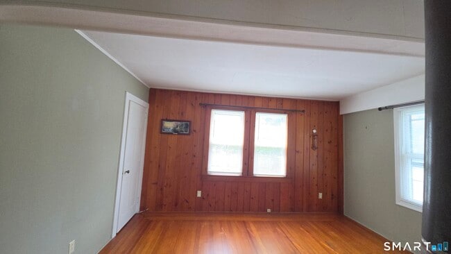Building Photo - 34 Grassy Plain St
