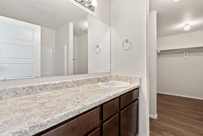 Building Photo - Fire Up Summer! Get a FREE Blackstone Grill if You Sign by July 15 | 3 Bed, 2.5 Bath Home in Farm...