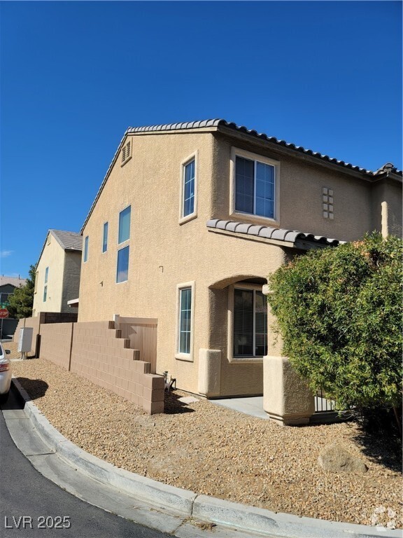 Building Photo - 4085 Oliver Sagebrush Dr