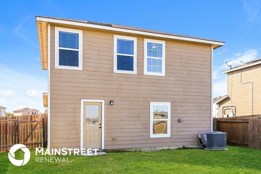 Building Photo - 6726 Sabinal