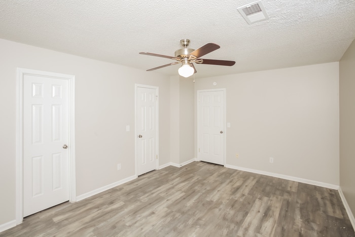 Building Photo - 315 Gales River Rd