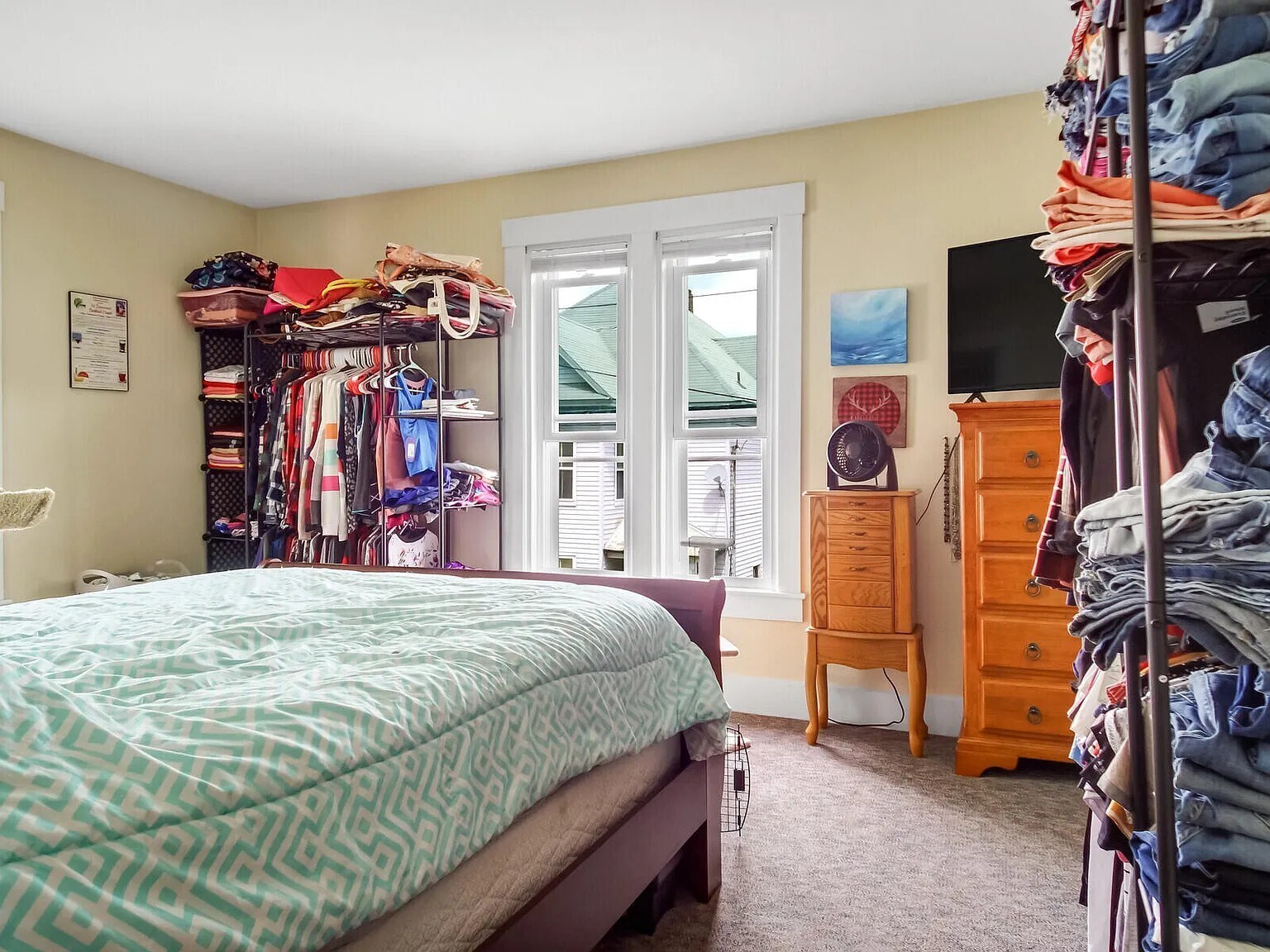 Building Photo - 14 Swan St